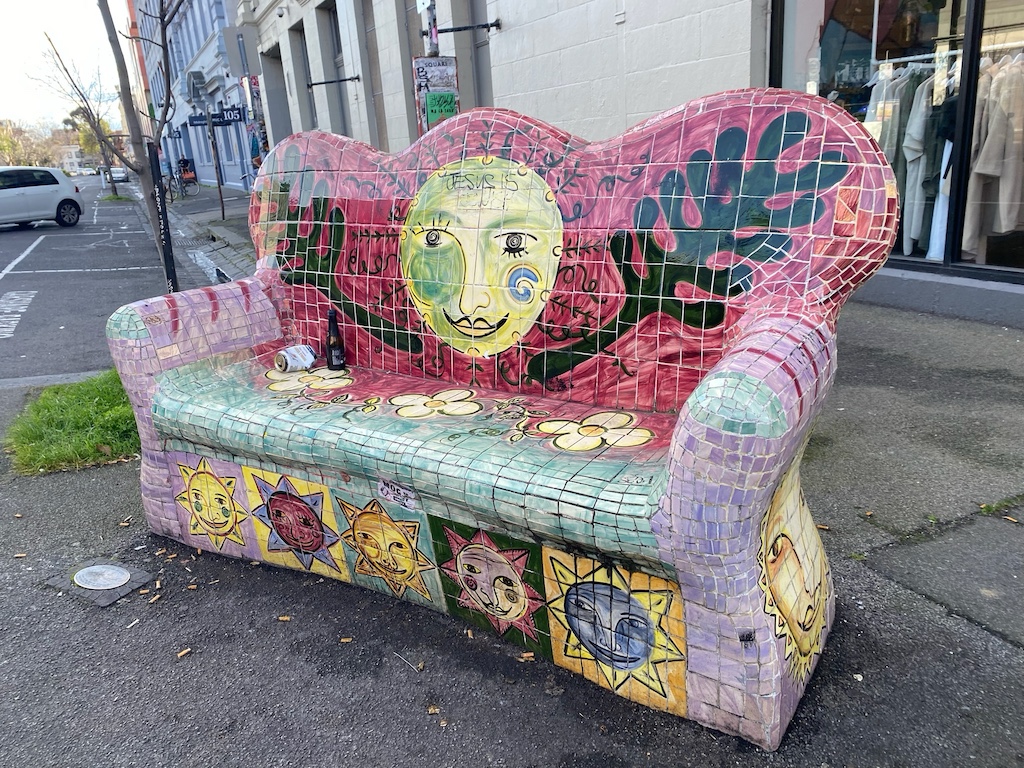 Couch sculpture